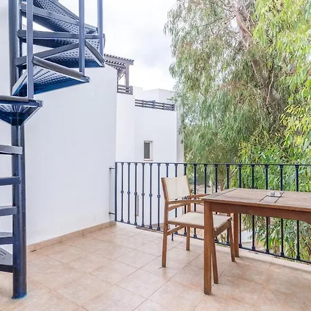 Casa Alba - *
